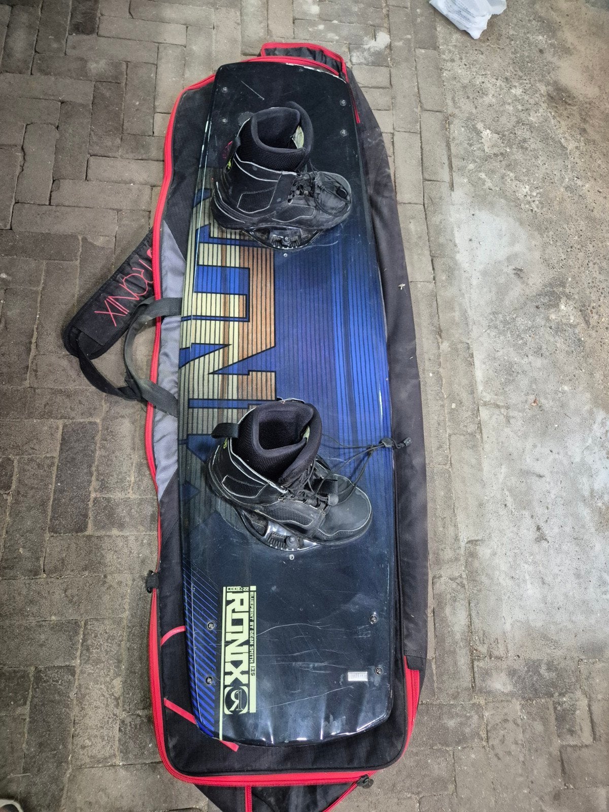 Ronix Wakeboard Blueprint 135 met bindingen en tas, Watersport en Boten, Wakeboarden, Ophalen of Verzenden