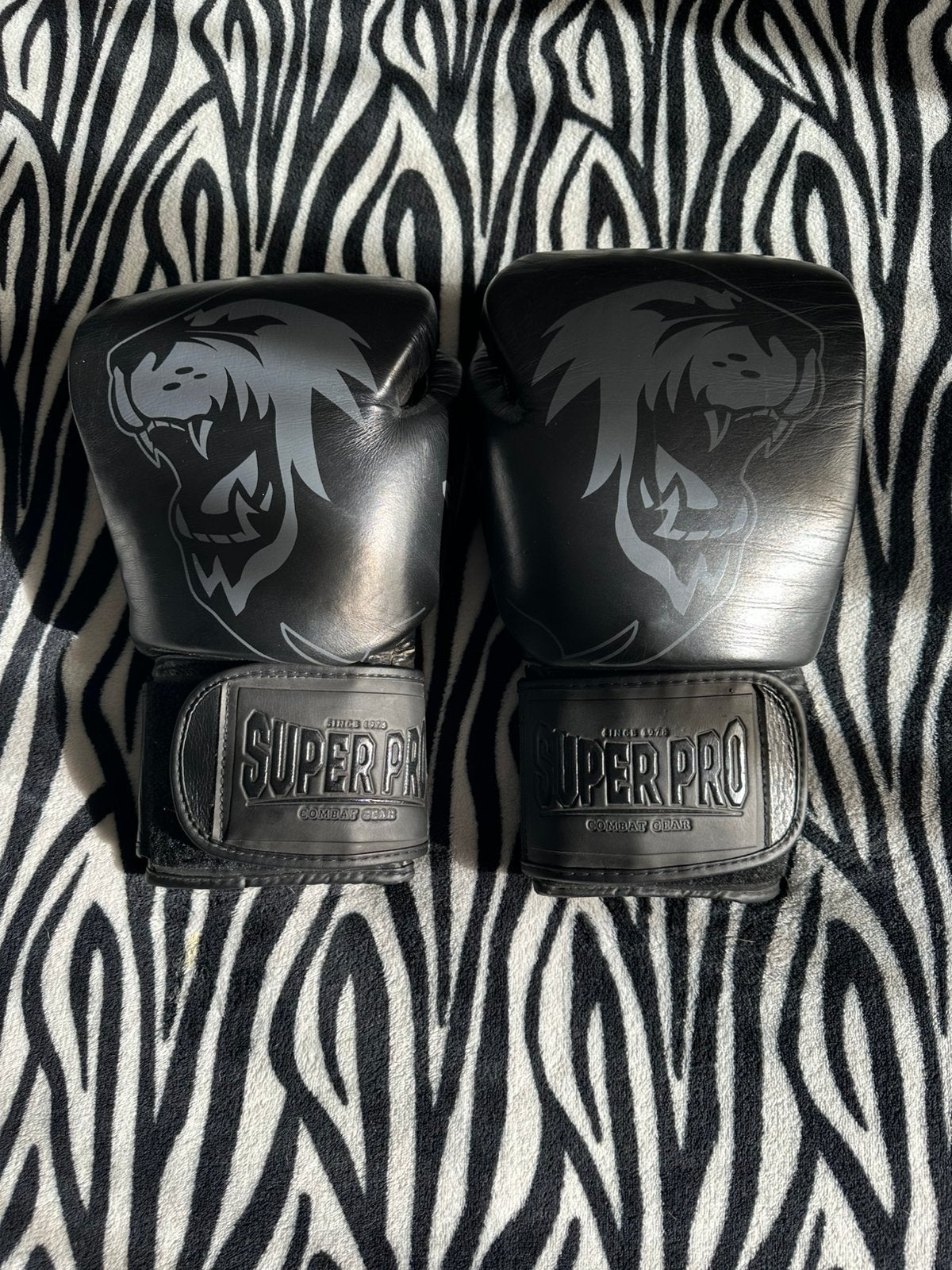 Super Pro bokshandschoenen, Ophalen of Verzenden, Gebruikt, Bokshandschoenen