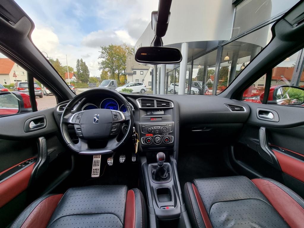 Citroën DS4 1.6 VTi So Chic | Leder sportint. | Comfortstoe, Euro 5, Gebruikt, Zwart, 4 cilinders