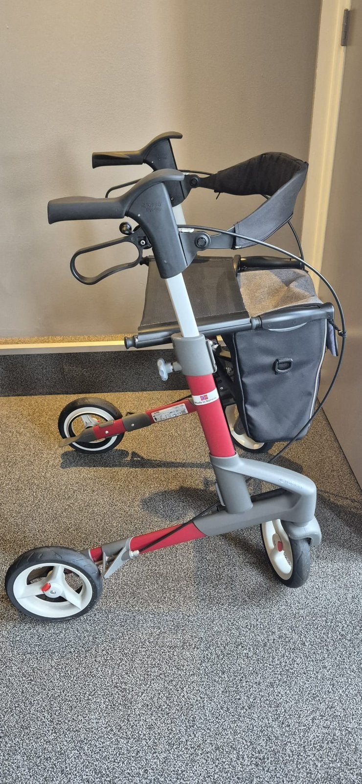 Topro Troja 5G rollator maat M rood, Diversen, Ophalen, Lichtgewicht, Zo goed als nieuw