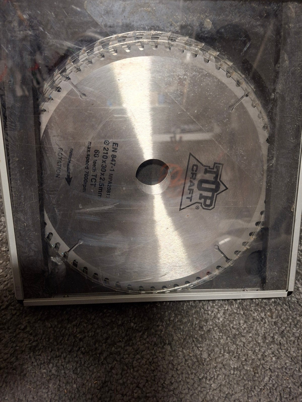afkortzaag en cirkelzaag, Ophalen, Nieuw, Afkortzaag, 30 tot 70 mm