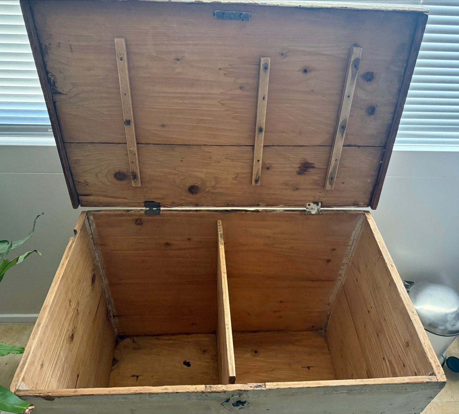 Vintage houten kist met opbergvakken, Ophalen