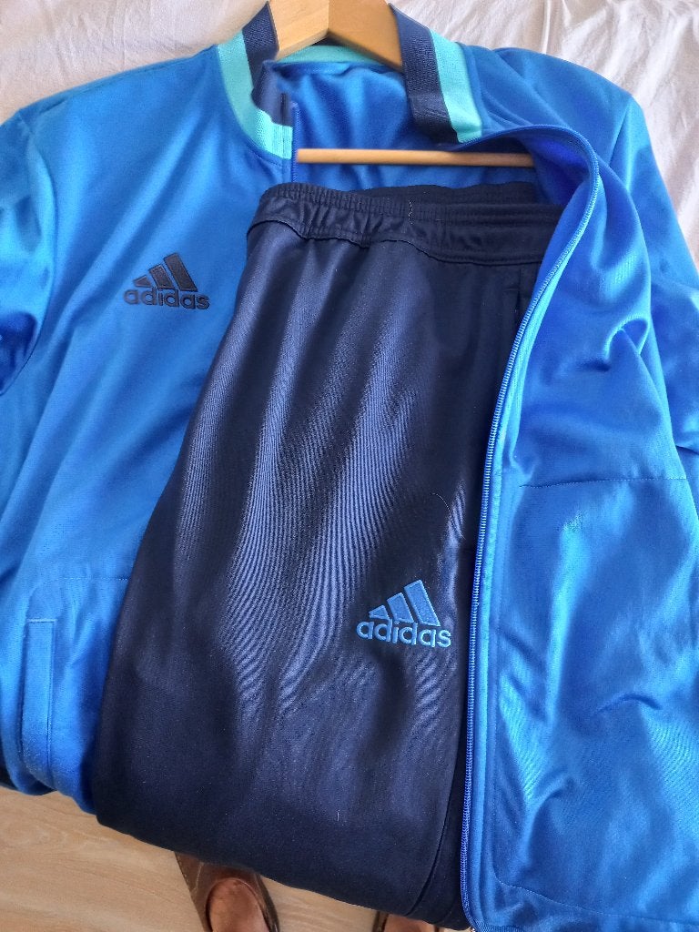 Trainingspak Adidas marine/navy blauw met bies,  mt. l/XL, Maat XL, Ophalen of Verzenden, Zo goed als nieuw, Trainingspak