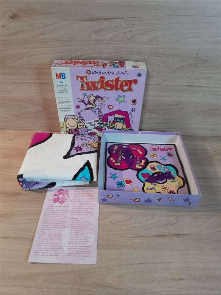 Twister - bang on the door - s5704