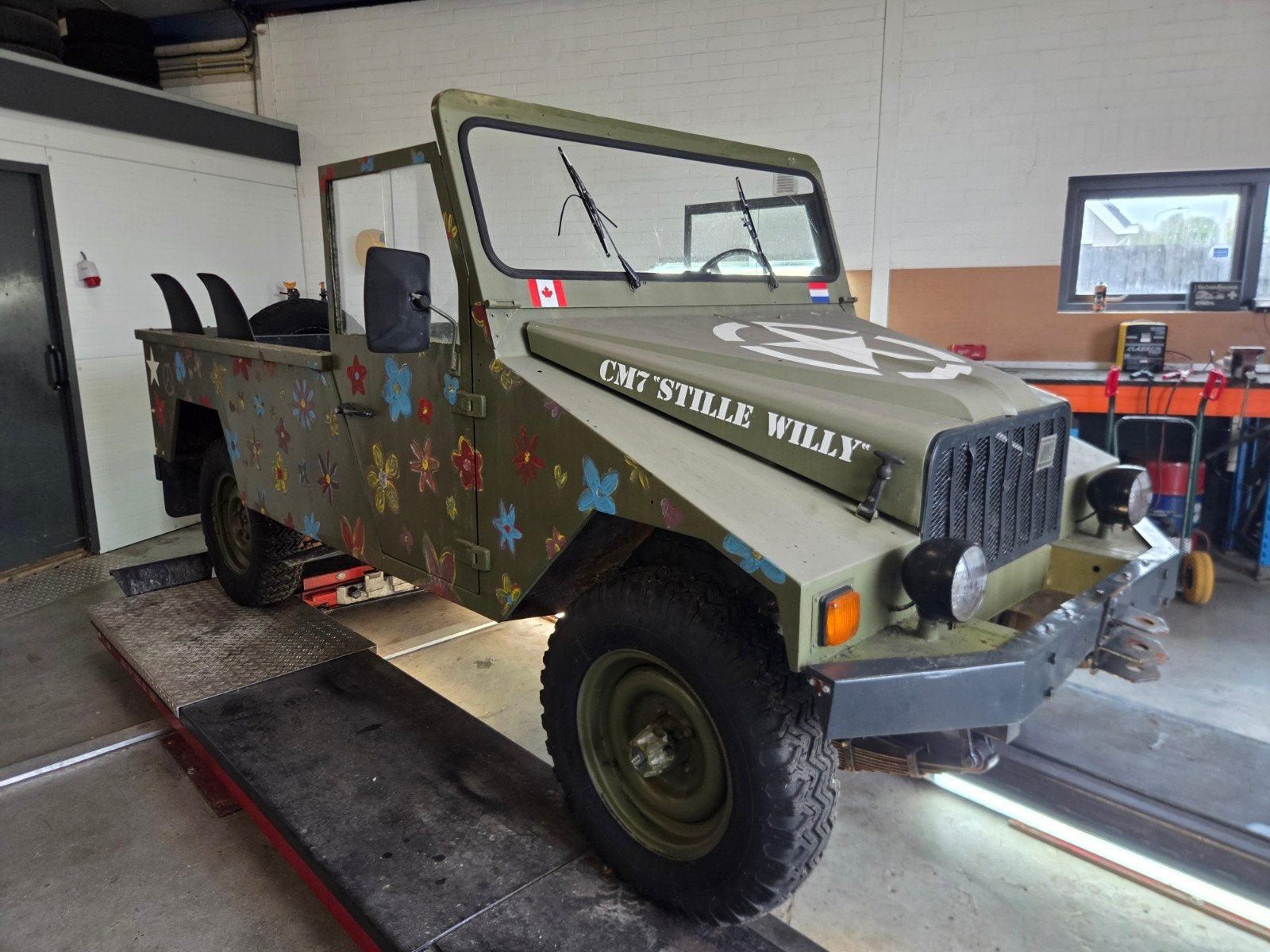 UMM Cournil 4x4 opknapper UNIEK, Zwart, Bedrijf, SUV of Terreinwagen, Te koop