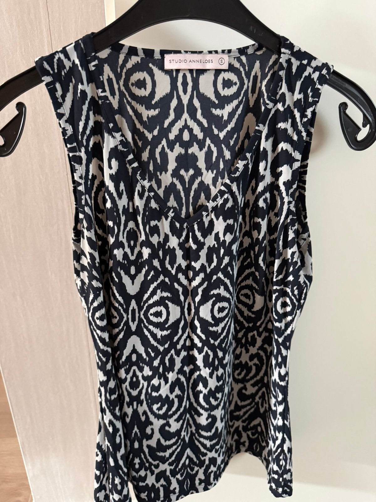 Studio Anneloes hempje maat S, Kleding | Dames, Tops, Verzenden, Zo goed als nieuw, Maat 38/40 (M), Korte mouw