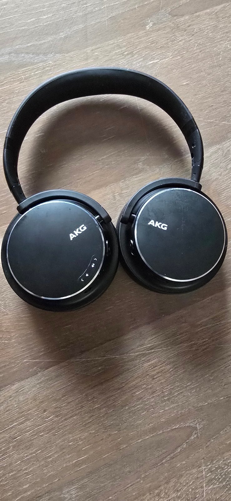 AKG Y500 Draadloze On-Ear Koptelefoon met Hoesje, Audio, Tv en Foto, Koptelefoons, Ophalen, Zo goed als nieuw, Overige merken