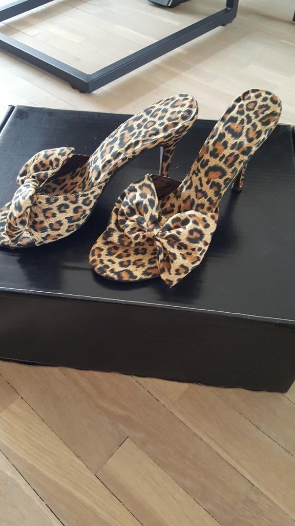 Pumps tijgerprint, Ophalen of Verzenden, Bruin