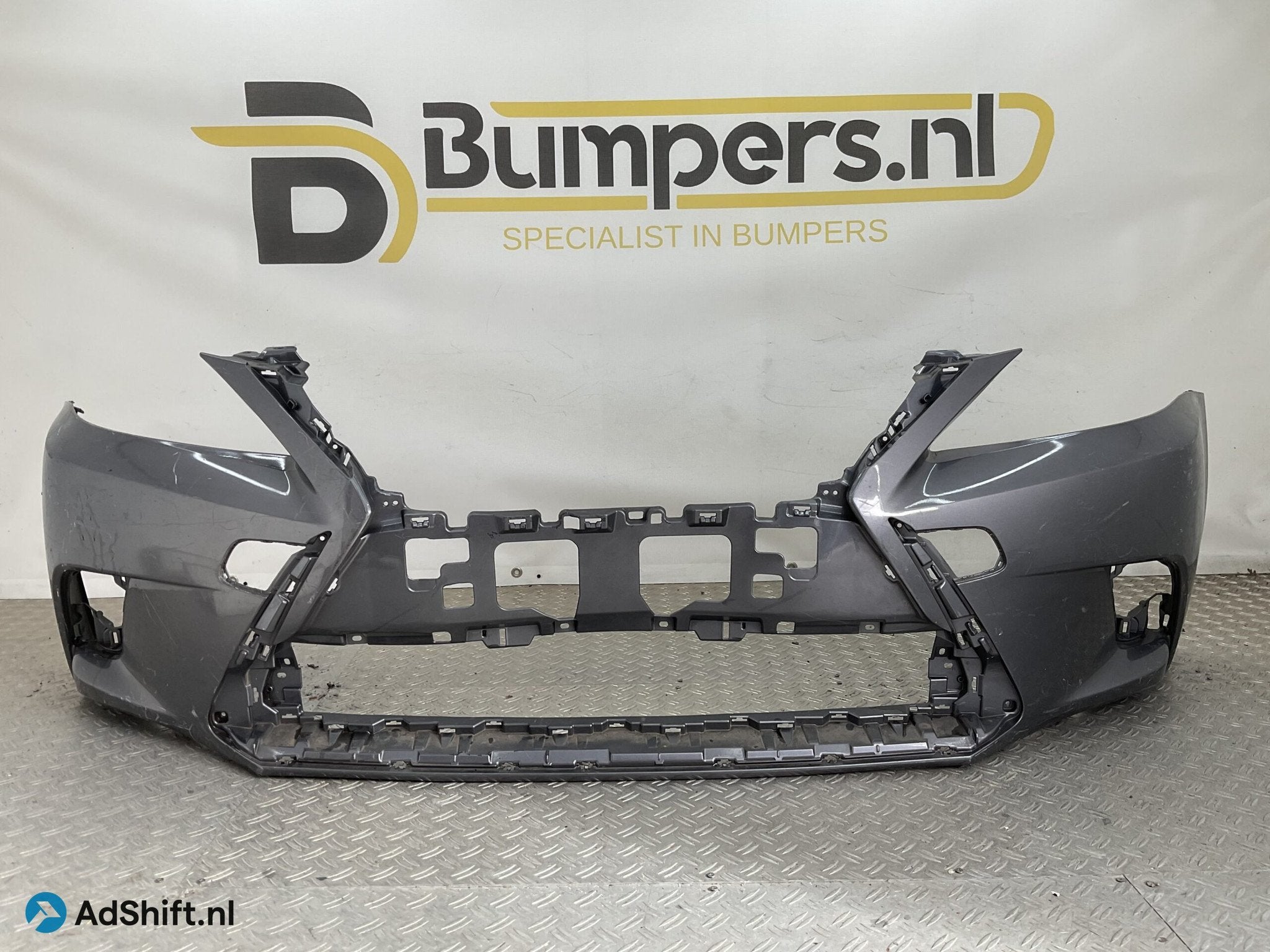 Bumper Lexus CT 200h Facelift 17-21 52119-76260 Voorbumper D, Bumper
