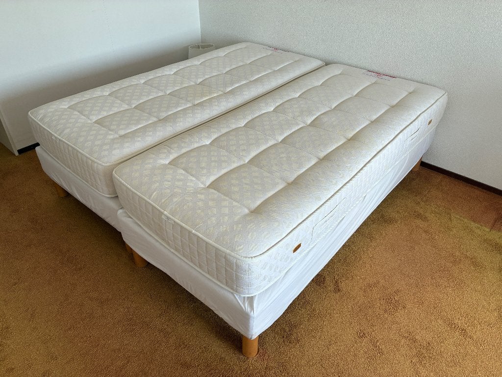 2 bedden Treca, Huis en Inrichting, Ophalen, Gebruikt, 90 cm, Eenpersoons