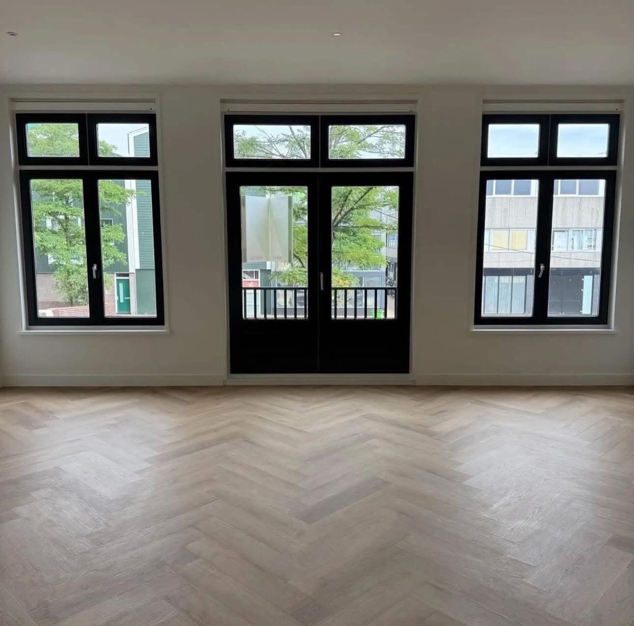 NEW LISTING // Zaandam  Provincialeweg    €1.875 / month
