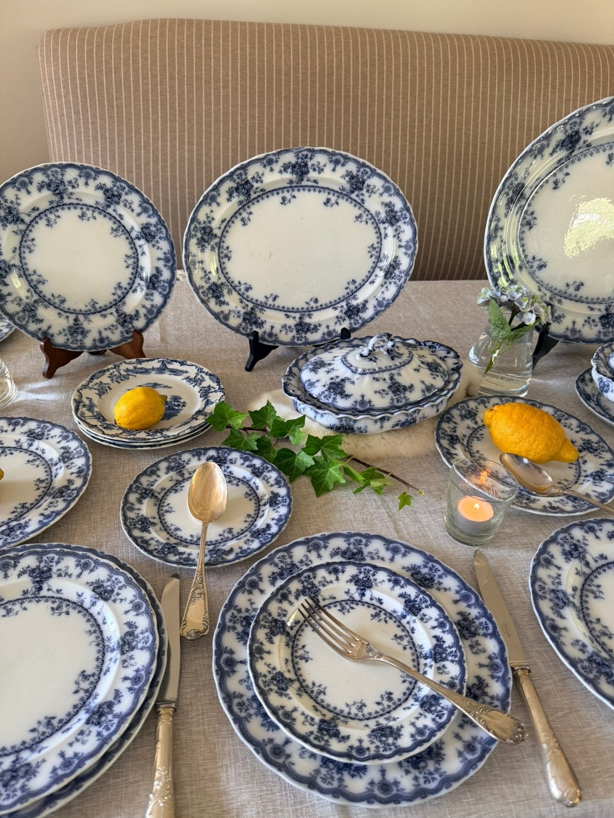 Foto 9 van Furnivals Medina 1898 antiek blue servies 11 pers izgst