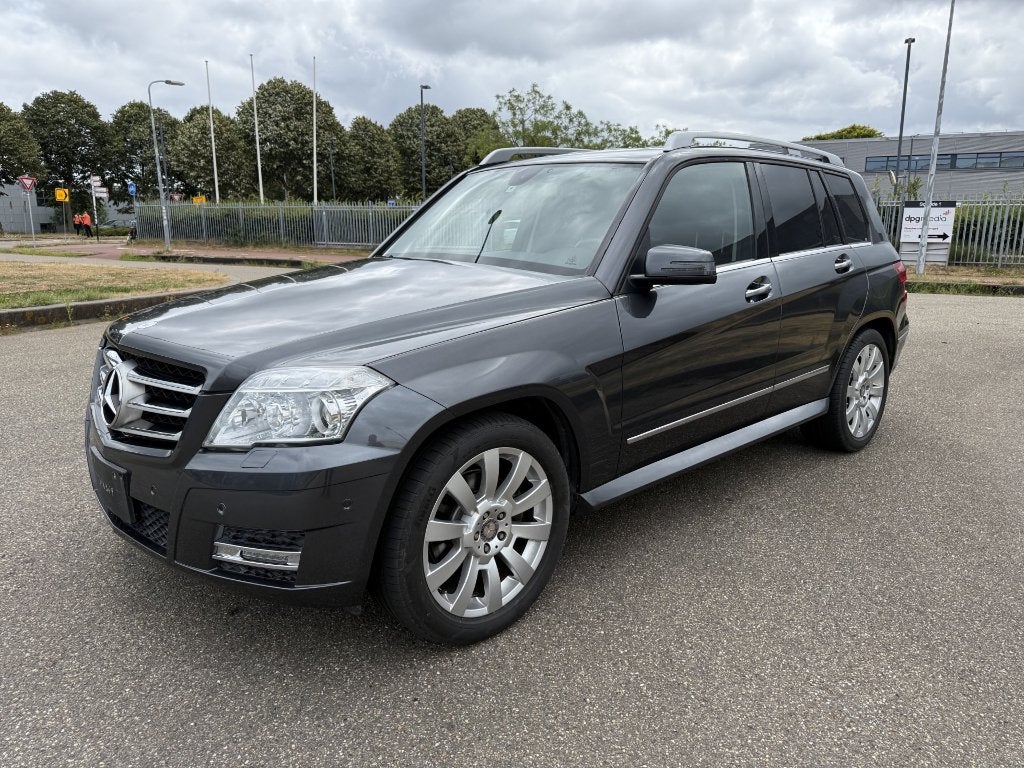 Mercedes GLK-klasse GLK 300 V6 2010, Auto's, Automaat, 1730 kg, Zwart, 2000 kg