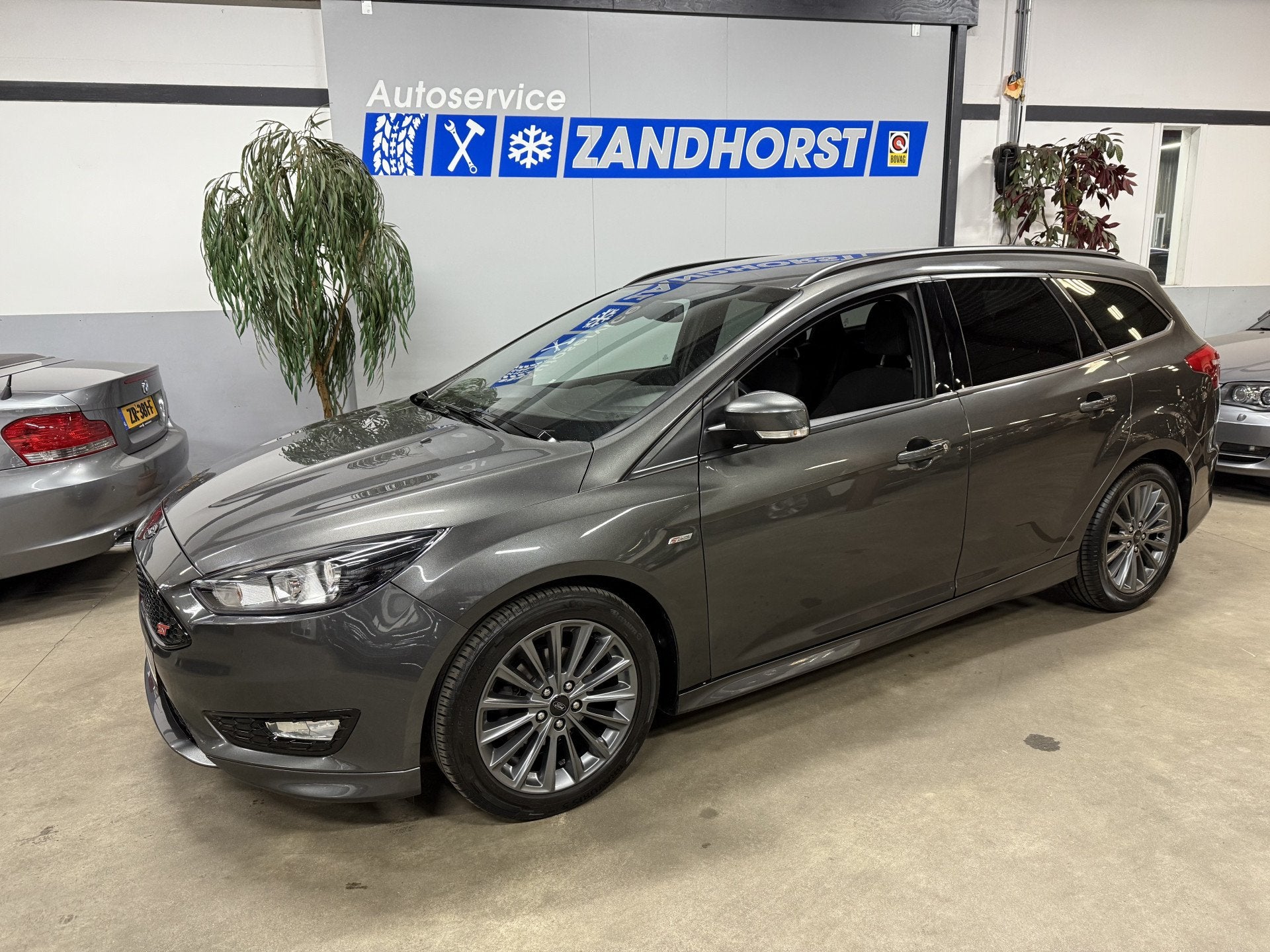 Ford FOCUS Wagon 1.0 ST-Line // Ecc // stoel verw., Stof, Gebruikt, Euro 6, Handgeschakeld