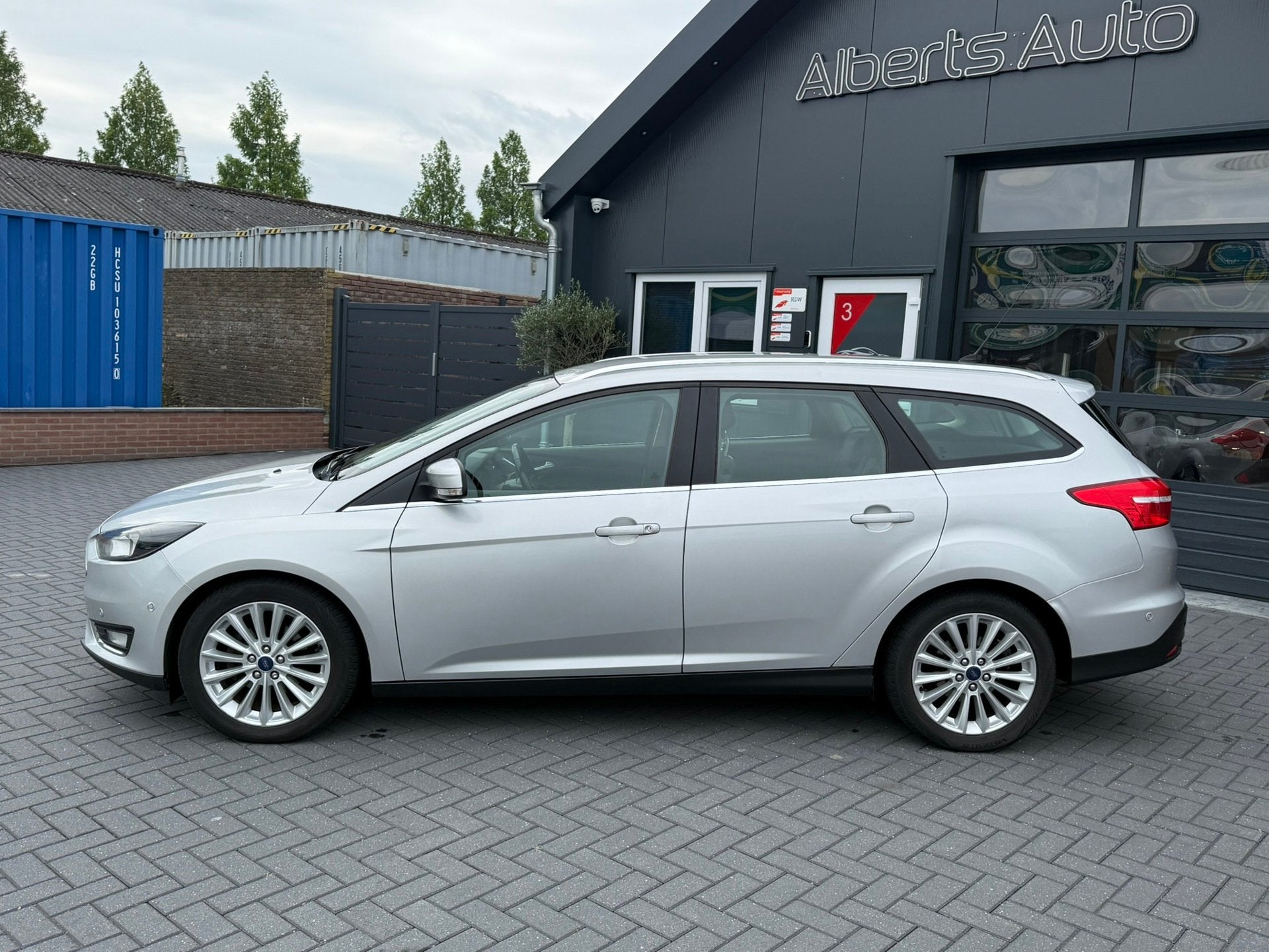 Ford Focus Wagon 1.5 TDCI Titanium Edition | NAVI | CLIMA |, Auto's, Ford, Gebruikt, 4 cilinders, Leder en Stof, Origineel Nederlands