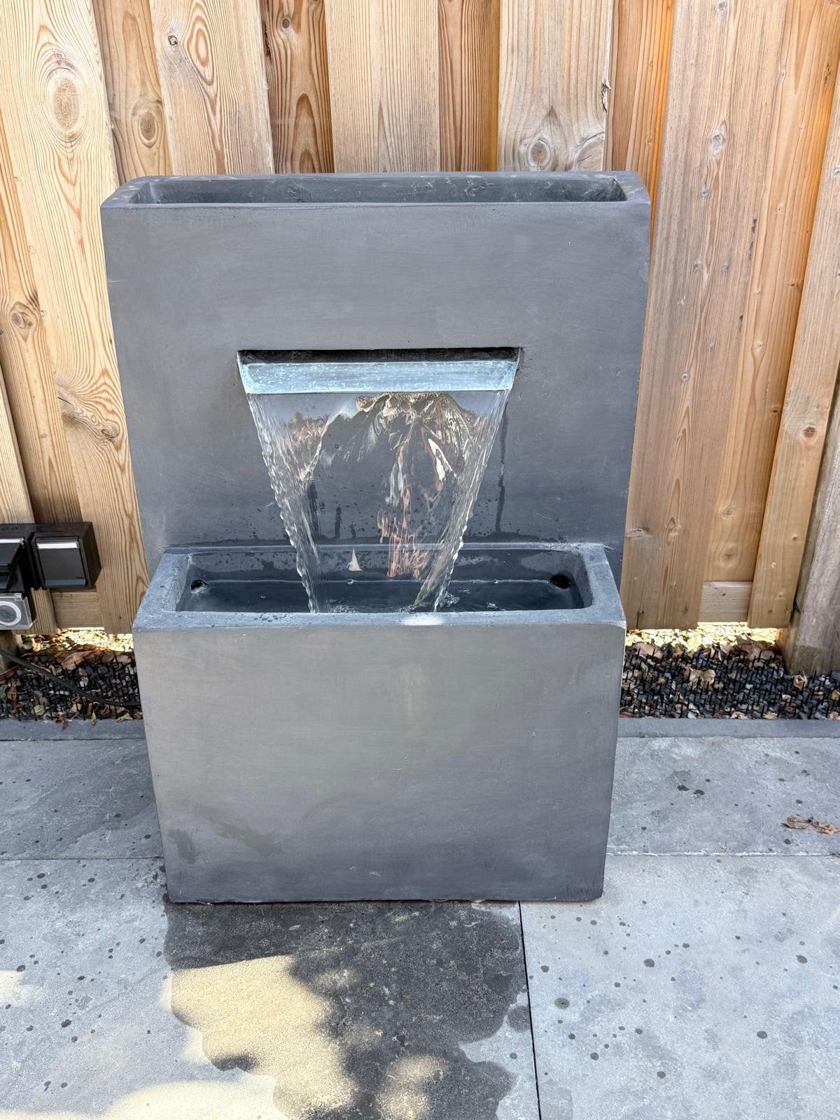 complete waterornament / waterval 82x57x35, Tuin en Terras, Ophalen, Zo goed als nieuw, Beton, Waterval