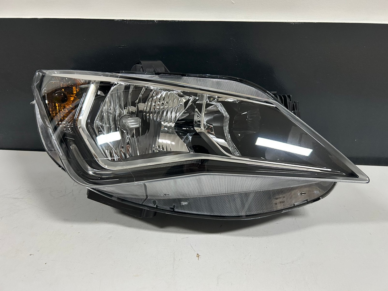Koplamp Seat Ibiza 2015-2017  Rechts valeo, Ophalen of Verzenden, Seat