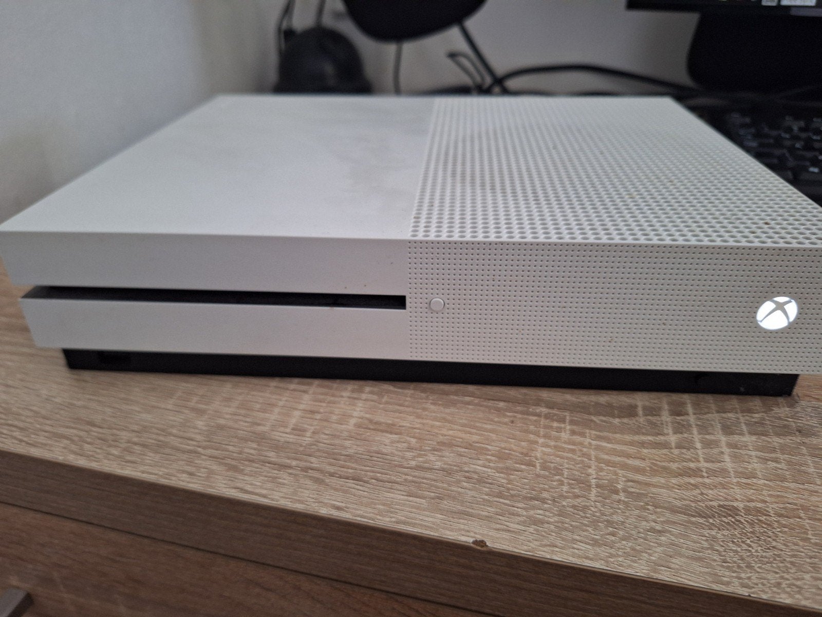 Xbox One S, veel gebruikt, werkt naar behoren, Spelcomputers en Games, Ophalen, Gebruikt, Xbox One S, 1 TB