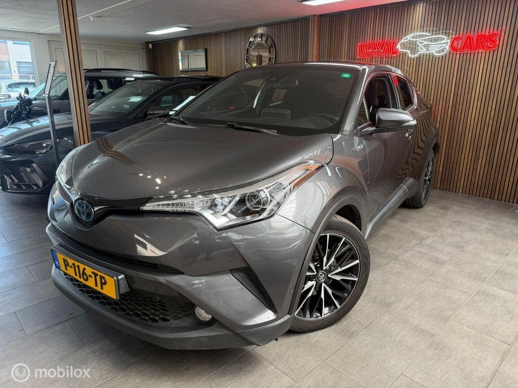 Toyota C-HR 1.8 Hybrid Energy / Camera / Led / Blind Spot, Auto's, Euro 6, 4 cilinders, 122 pk, 26 km/l