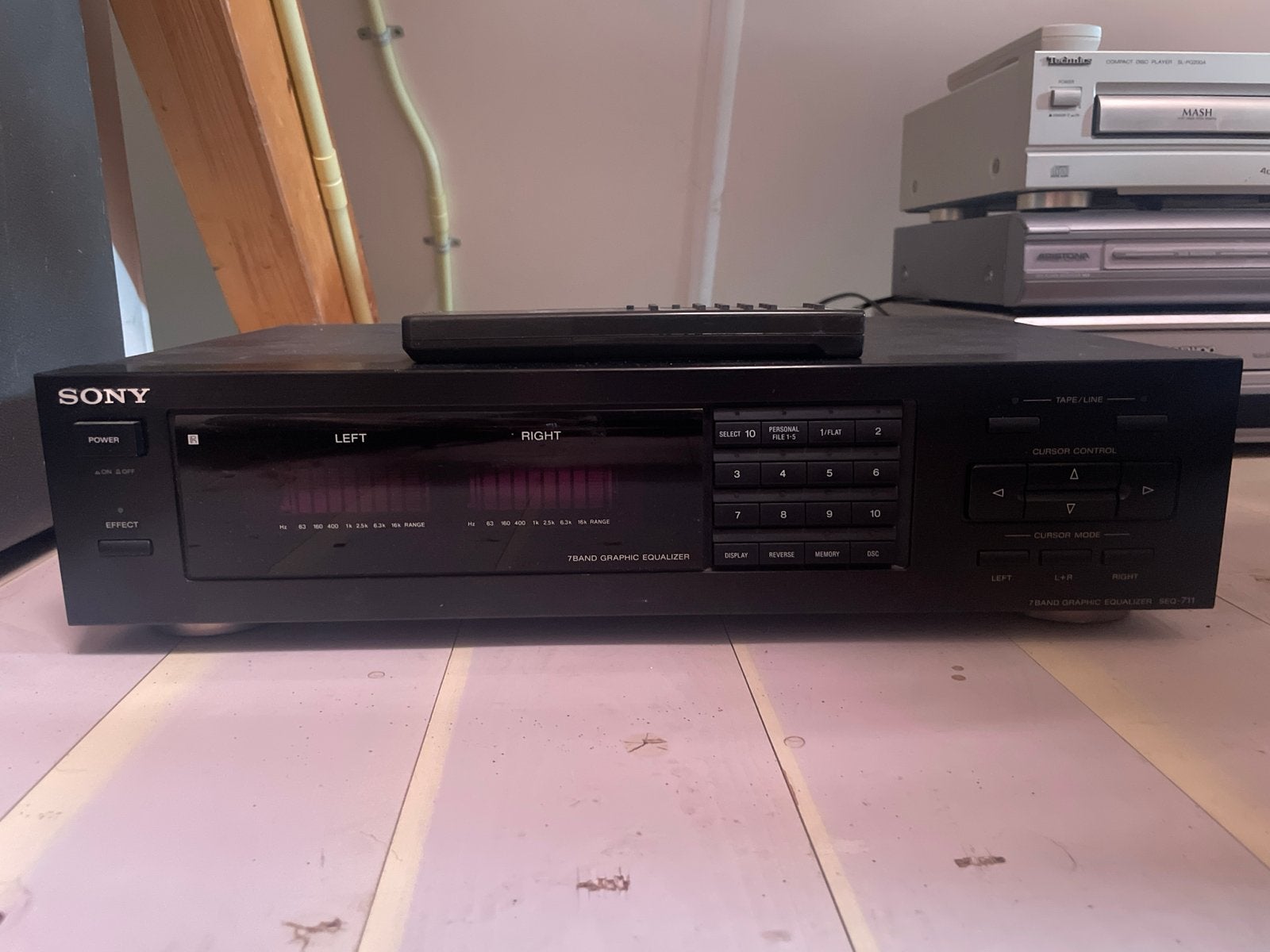 Sony SEQ-711 Grafische Equalizer met Afstandsbediening, Ophalen of Verzenden, Gebruikt, Sony, Losse componenten