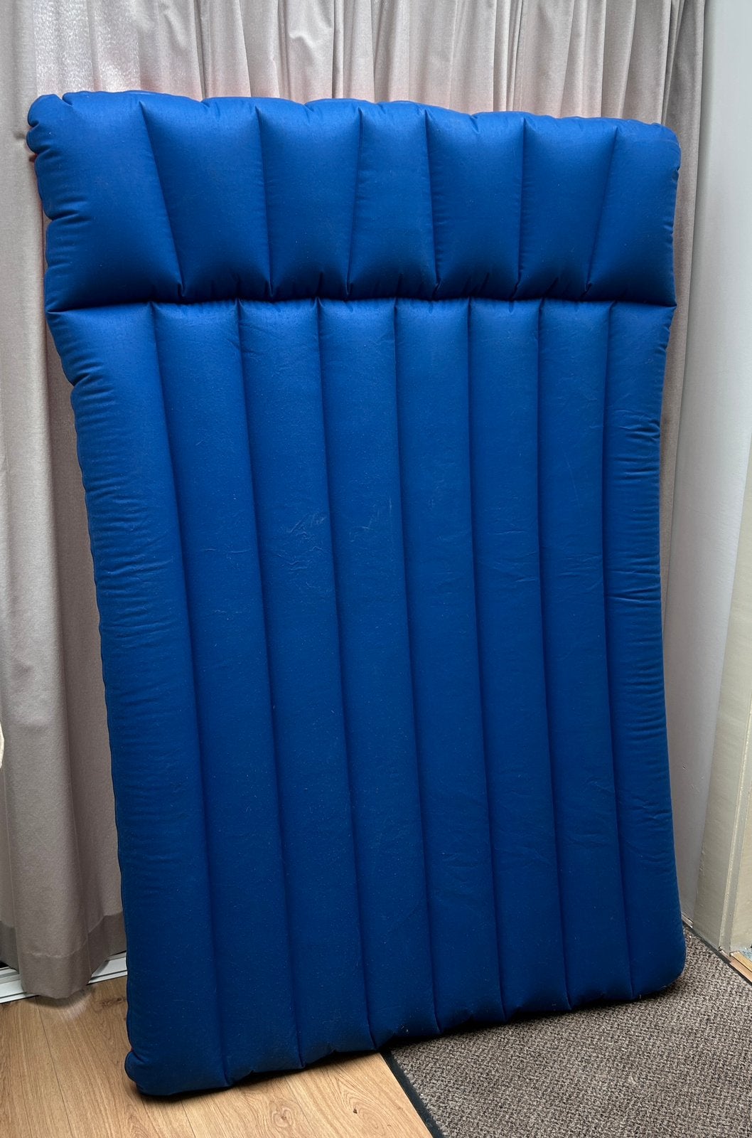 2 persoons luchtbed 140 x 195 cm, Ophalen of Verzenden, Zo goed als nieuw, 2-persoons