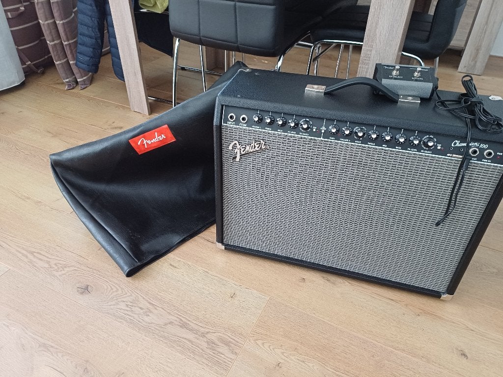 fender champion 100, Muziek en Instrumenten, Ophalen, Zo goed als nieuw, Gitaar, 100 watt of meer