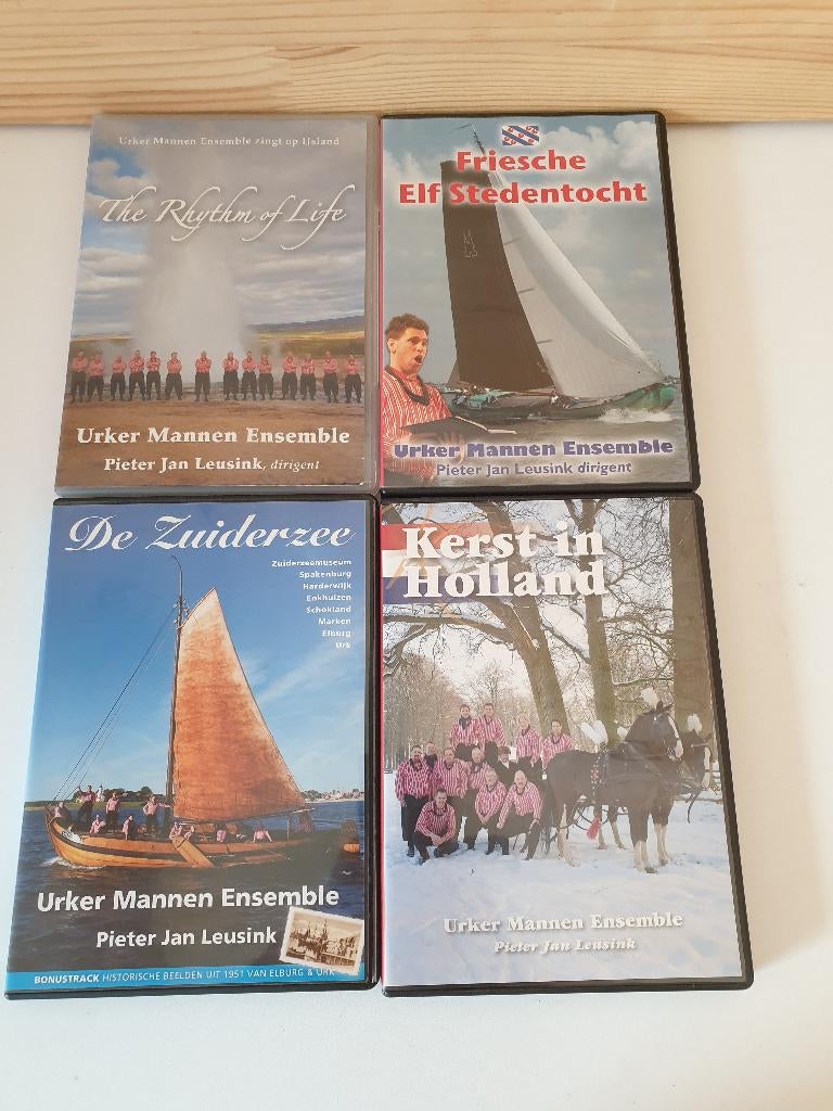 Set - 4 boxes - Urker Mannen Ensemble - 4 DVDS en 4 CDS, Cd's en Dvd's, Gebruikt, Alle leeftijden, Boxset, Muziek en Concerten
