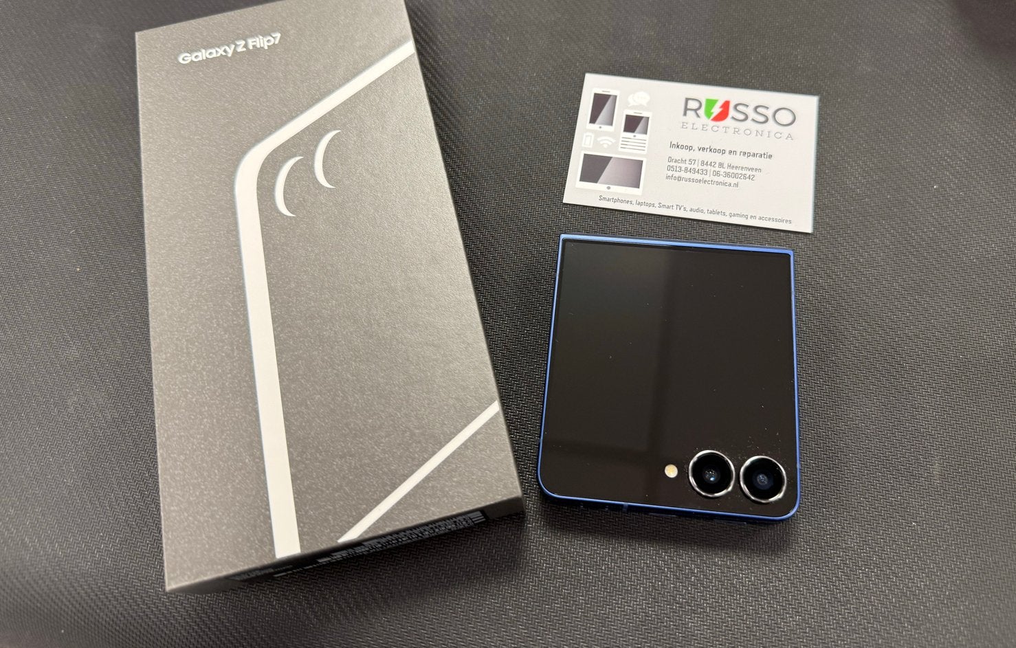 Samsung Galaxy Z Flip 7 256GB Blue Shadow - Z.G.A.N, Samsung, Blauw, Touchscreen, Ophalen of Verzenden