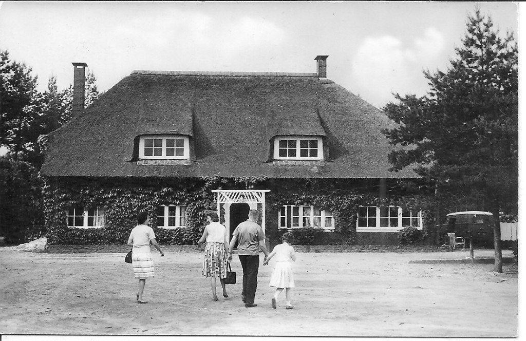 Kampeer- en Bungalowbedrijf "De Dikkenberg"  Bennekom., Ophalen of Verzenden, 1960 tot 1980, Gelopen, Gelderland