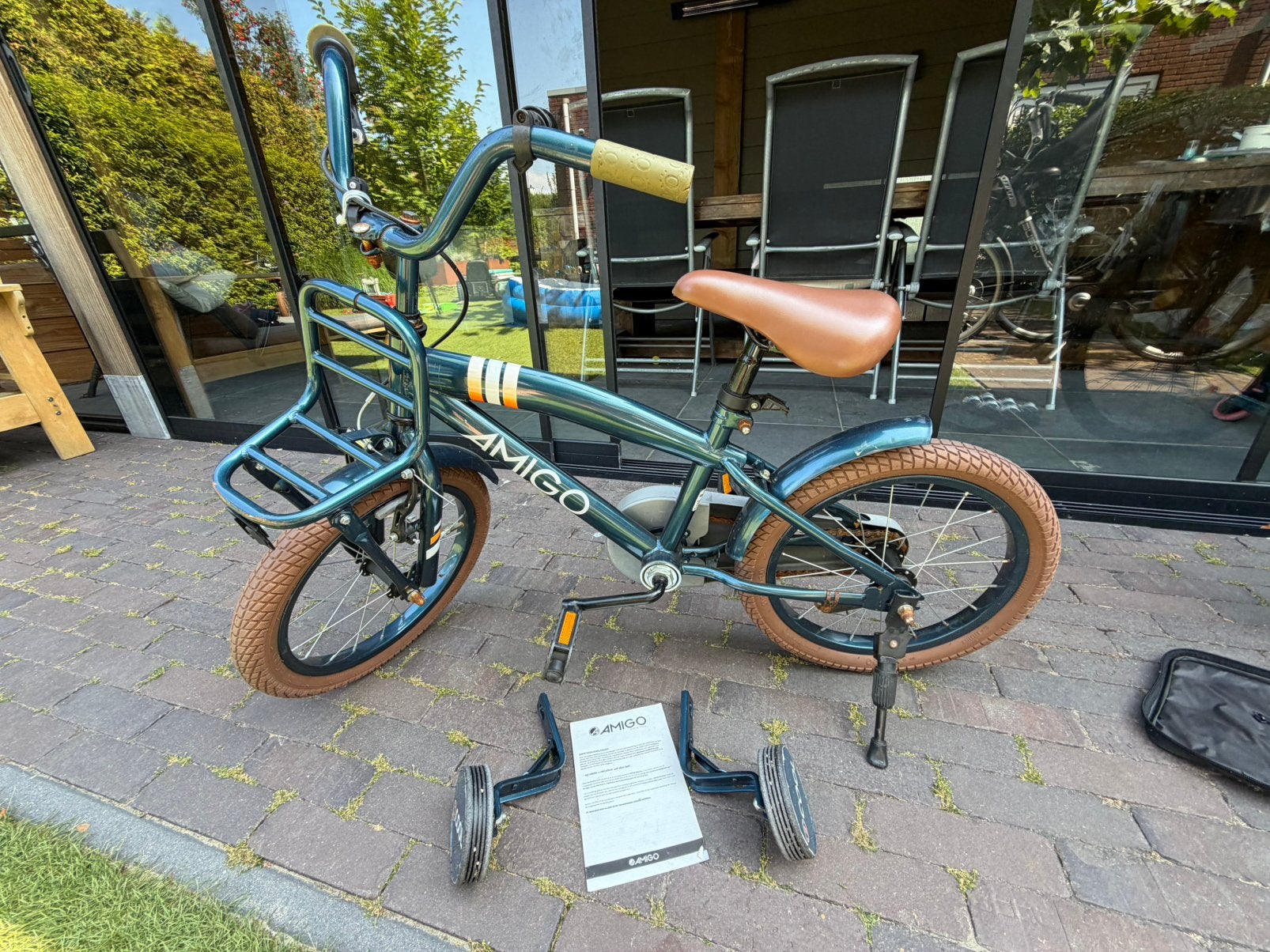 Amigo kinderfiets (zijwieltjes bijgeleverd), Ophalen, Gebruikt, Terugtraprem