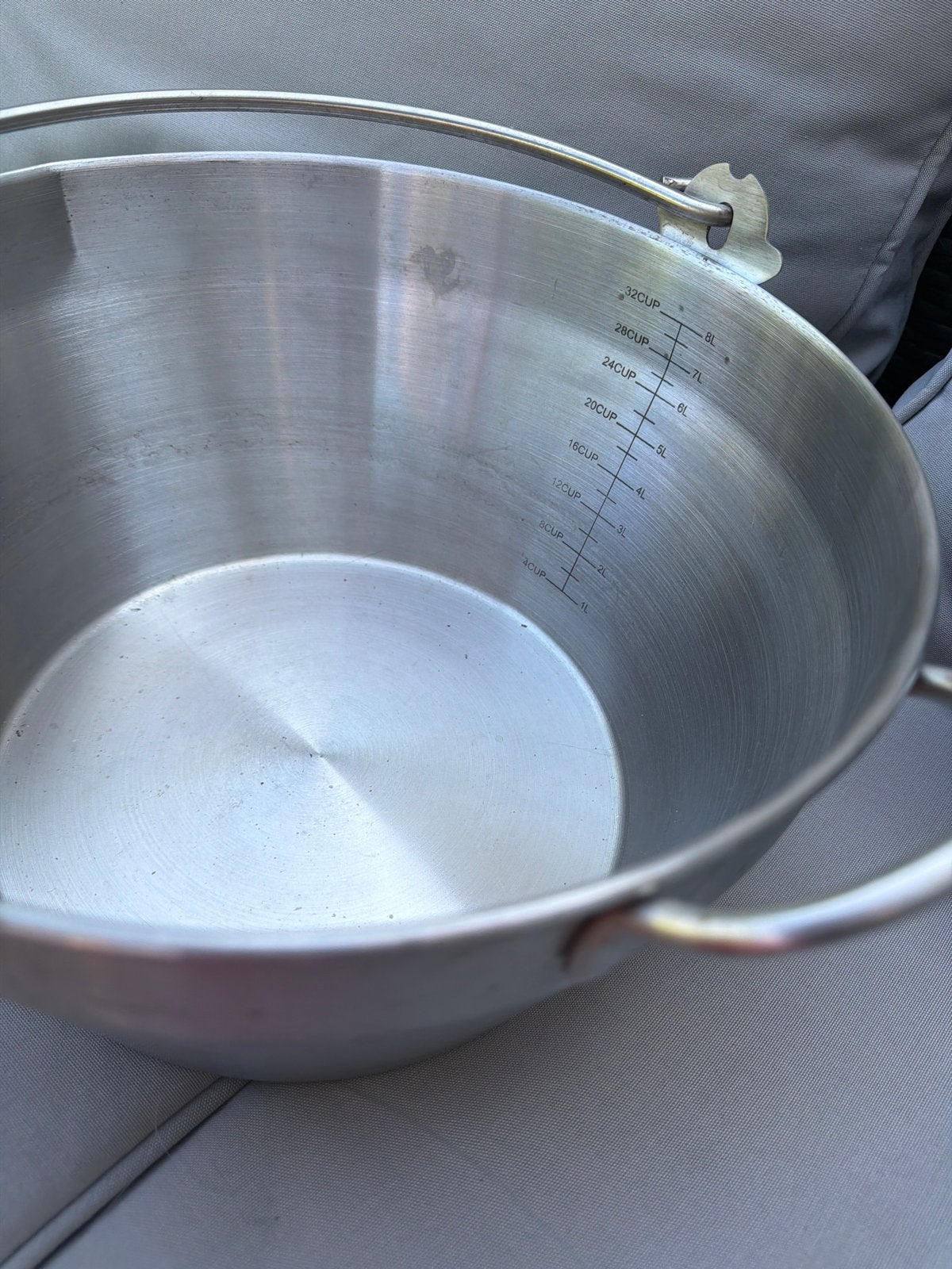 Grote aluminium pan met handvat - 8 liter, Ophalen, Zilver, Metaal, Overige merken