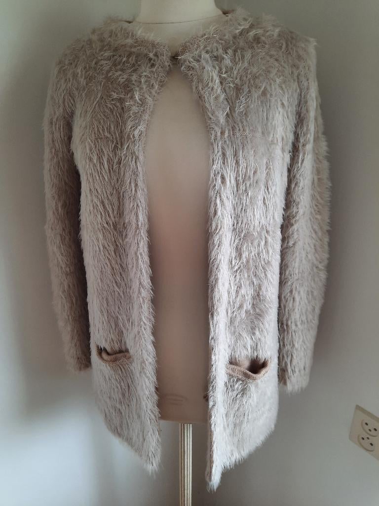 May&CO vest fluffy zand maat L - nieuw -, Maat 38/40 (M), Beige, Nieuw, Ophalen of Verzenden