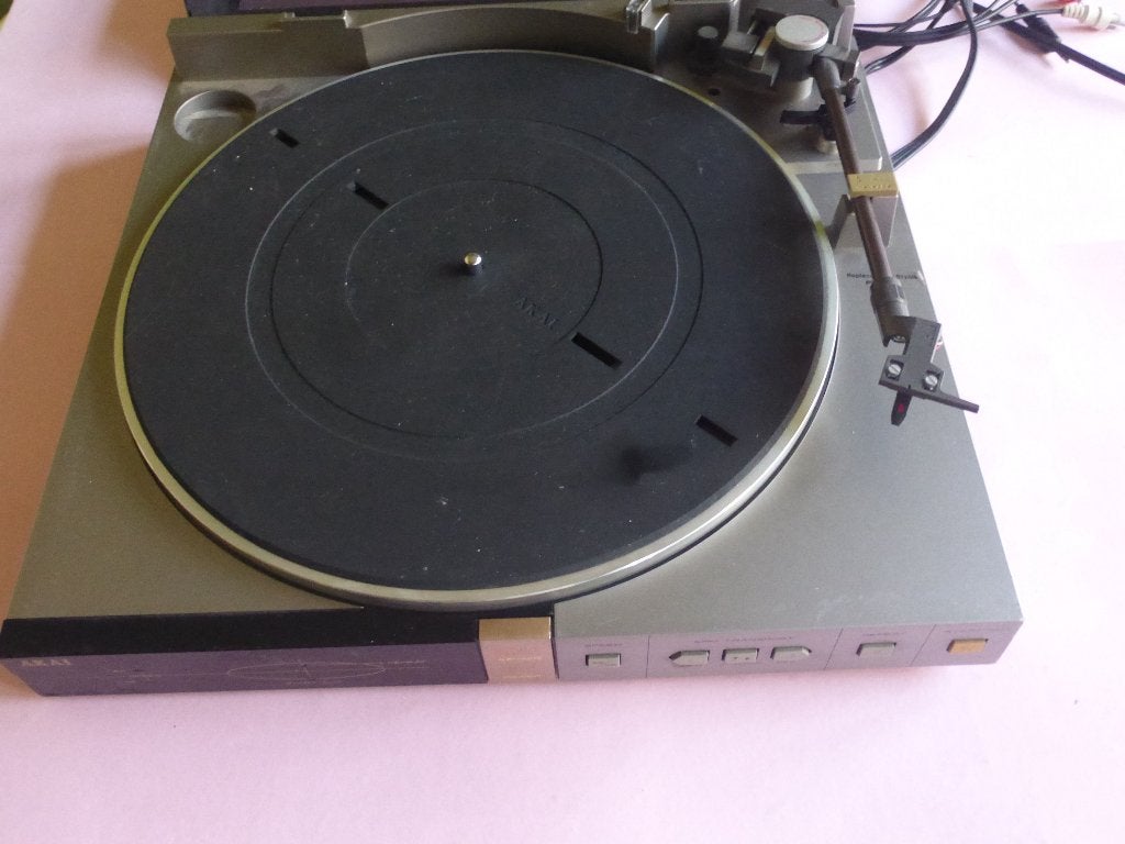 Akai platenspeler AP-M5, Audio, Tv en Foto, Platenspelers, Gebruikt, Pitch-regelaar, Ophalen of Verzenden, Platenspeler
