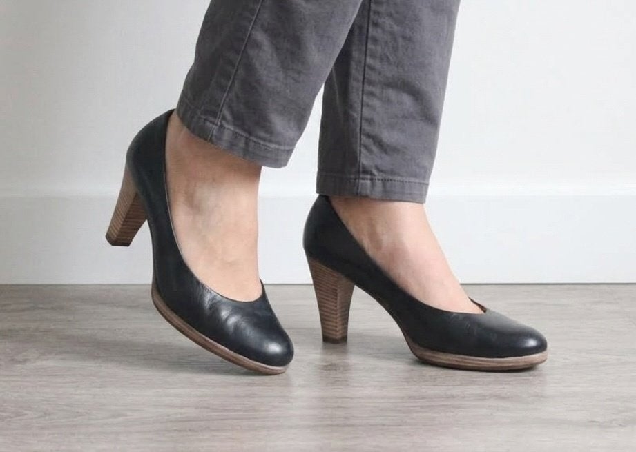 Gabor - als nieuwe pumps zwart leer - maat 38,5, Kleding | Dames, Pumps, Verzenden, Zwart, Gabor