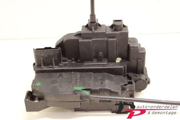 Deurslot Mechaniek 4Deurs links-achter van een Renault Megan, Gebruikt, -, Renault, -
