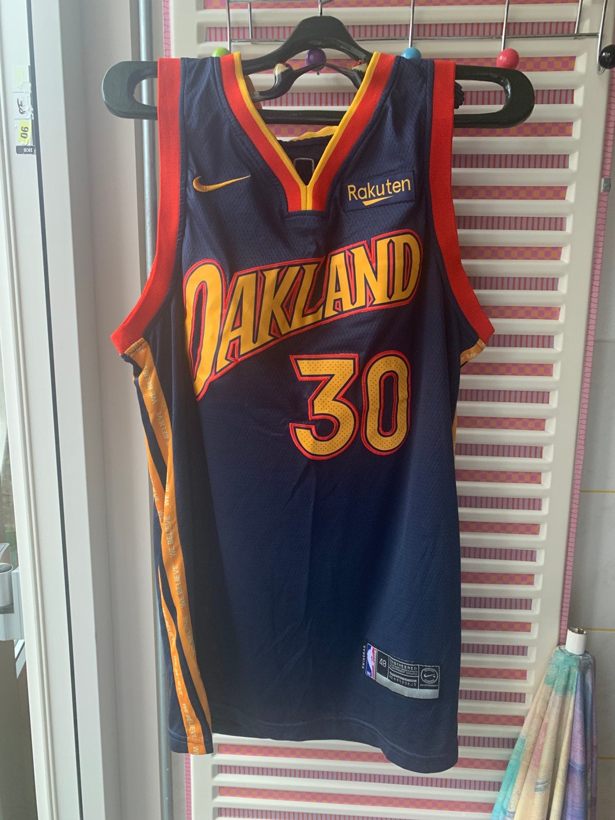 2 basketbal jerseys NBA, Sport en Fitness, Basketbal, Zo goed als nieuw, Kleding, Ophalen of Verzenden