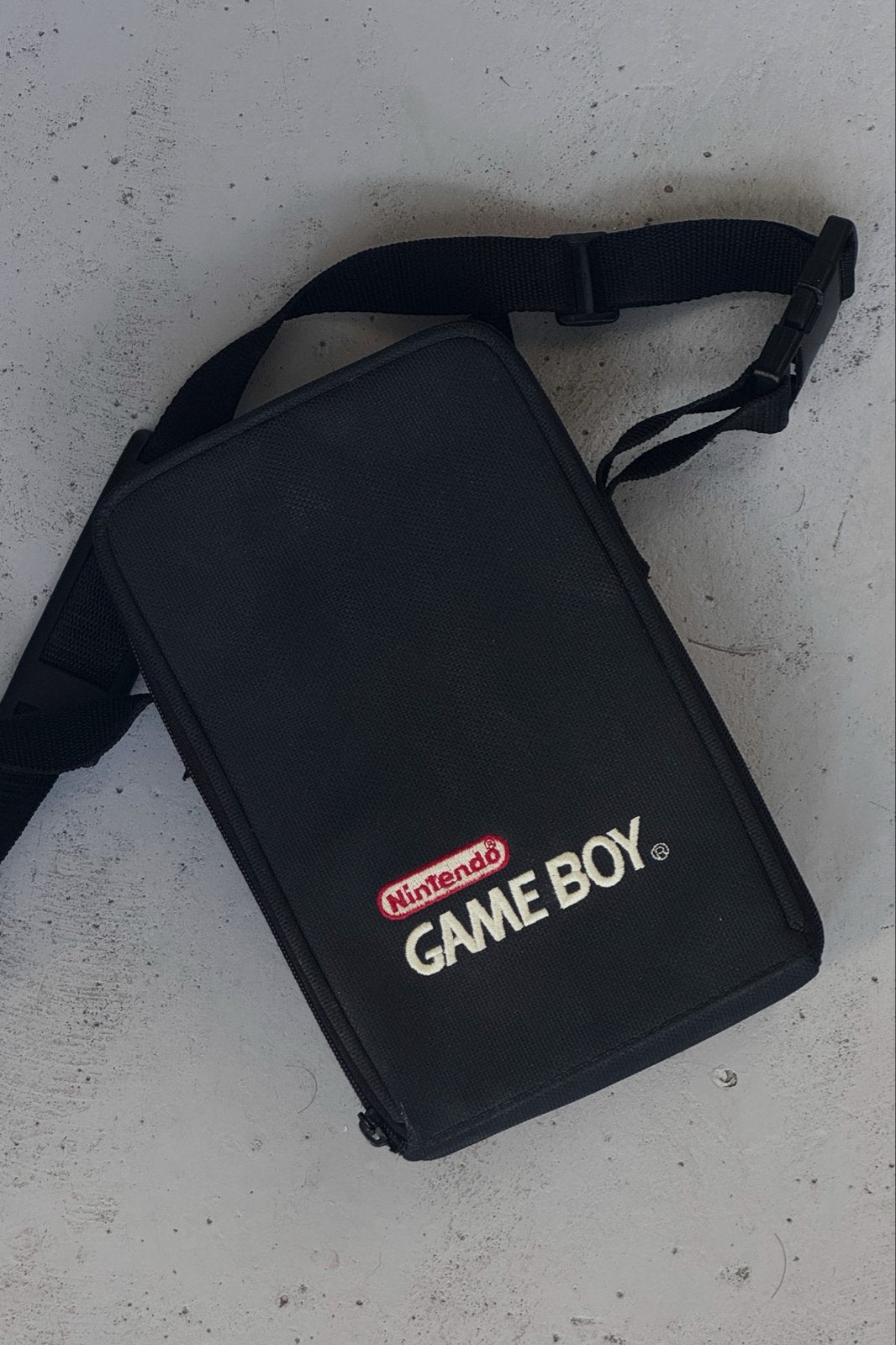Nintendo Game Boy opberg tas - Vintage, Spelcomputers en Games, 1 speler, Ophalen, Gebruikt, Vanaf 3 jaar