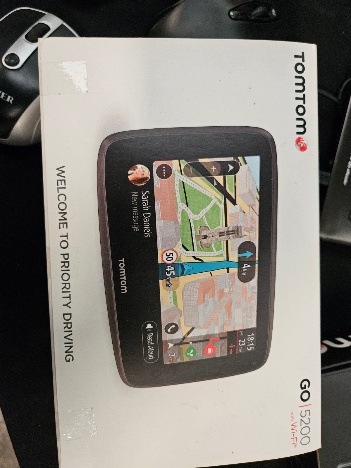 TomTom GO 5200 met Wi-Fi navigatiesysteem, Auto diversen, Ophalen, Zo goed als nieuw