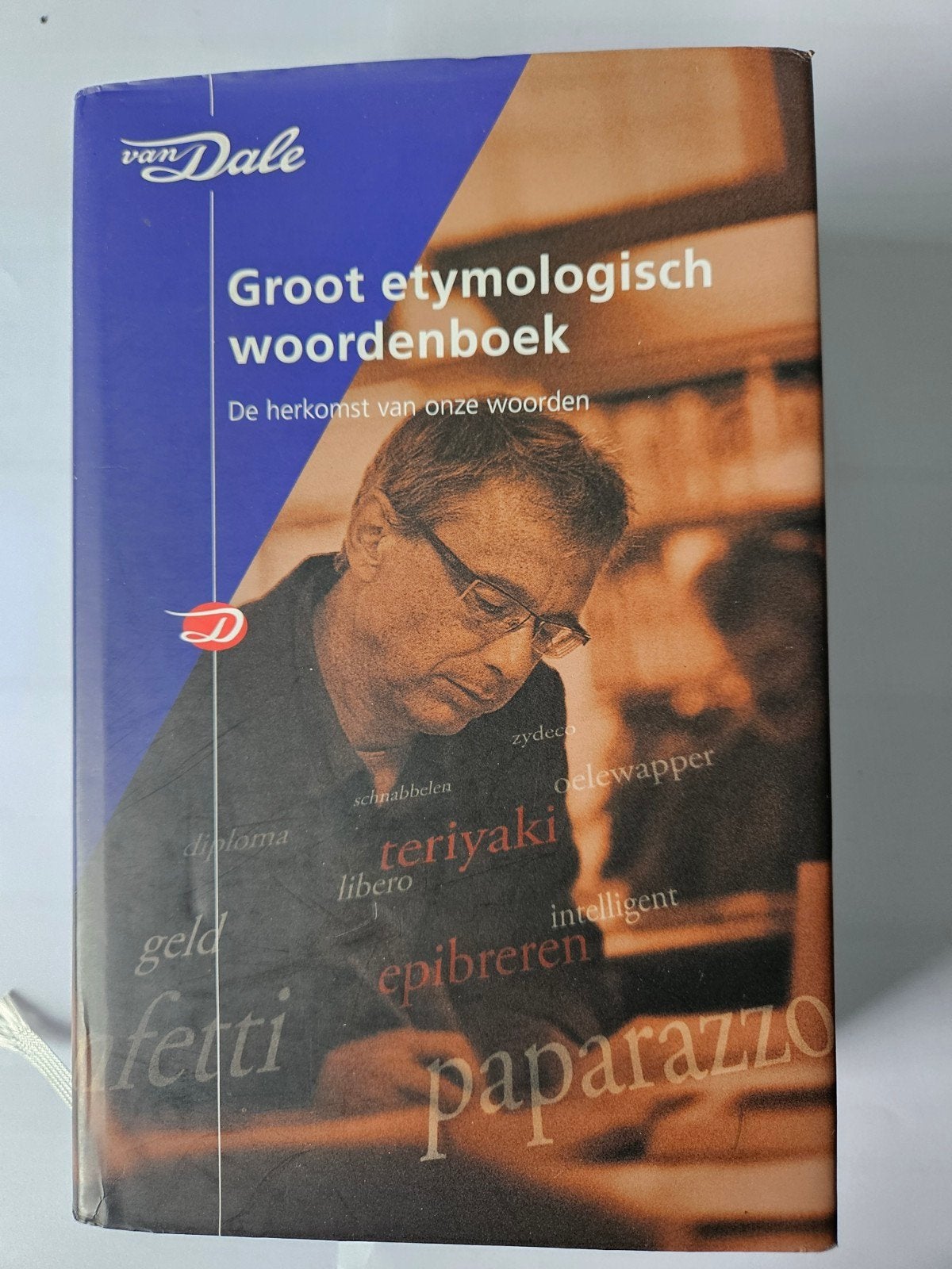 Van Dale Groot etymologisch woordenboek, Ophalen of Verzenden, Zo goed als nieuw, Van Dale, Nederlands