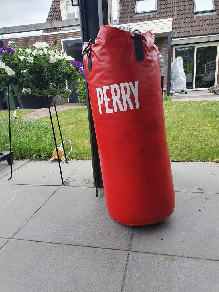 Rode Perry Bokszak met Kettingen, Ophalen, Gebruikt, Bokszak