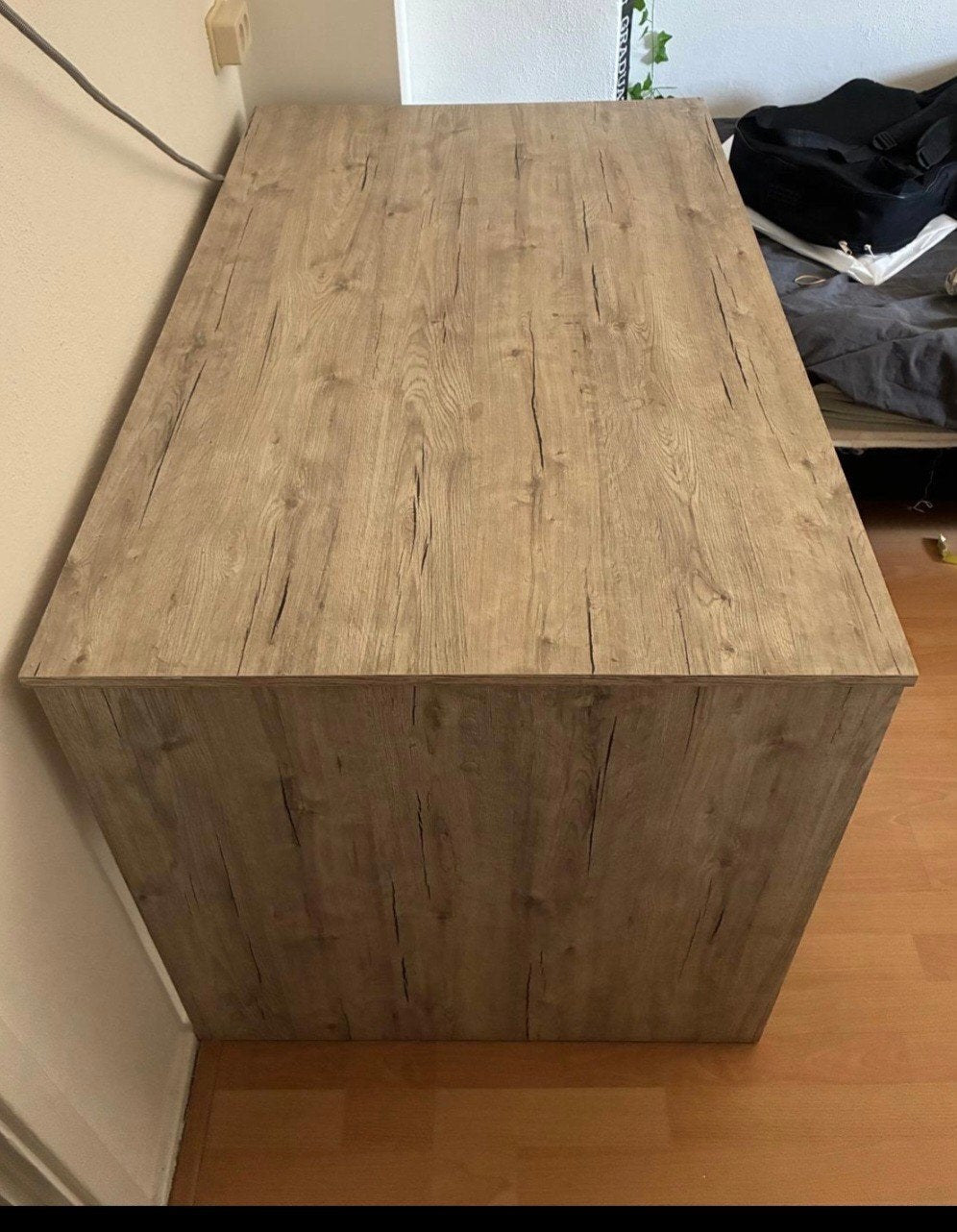 gratis houten bureau met opbergruimte -w, Huis en Inrichting, Bureaus, Ophalen, Opbergruimte, Gebruikt, 117 cm