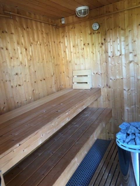 Complete Finse Sauna met Kachel en Accessoires, Sport en Fitness, Sauna, Ophalen, Gebruikt, Fins of Traditioneel, Complete sauna