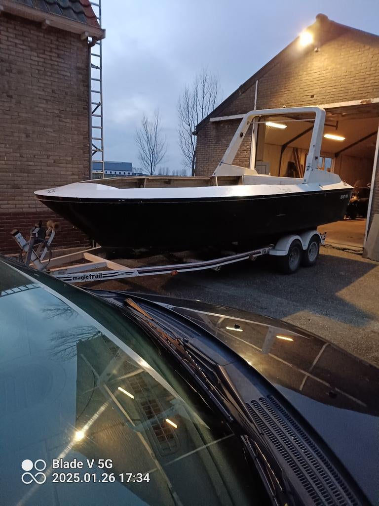 Aluminium casco ruim 7 meter lang en 2,8 meter breed, Watersport en Boten, Ophalen, Gebruikt, Overige brandstoffen, Aluminium