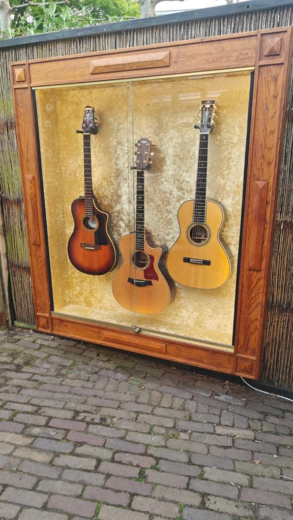 Antieke Art Deco/modern art vitrinekast voor bijv. gitaren, Muziek en Instrumenten, Snaarinstrumenten | Overige, Ophalen, Overige typen