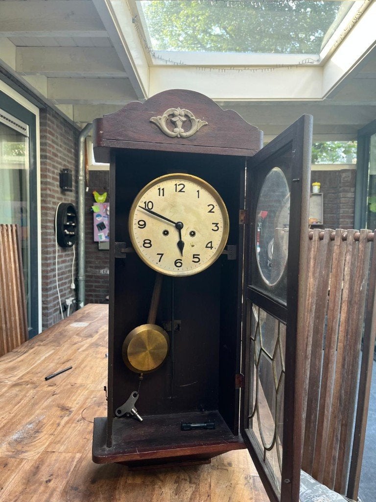 klassieke houten wandklok, Antiek en Kunst, Ophalen