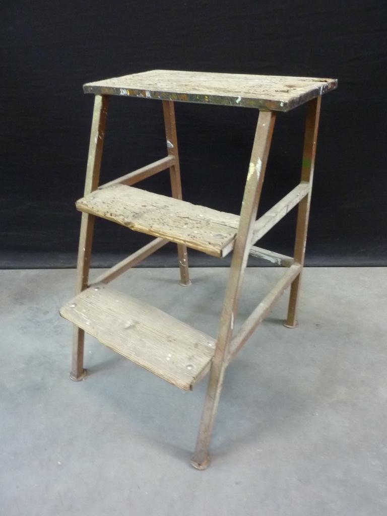handige werkplaatstrap / trapje / opstap / werktrap, Doe-het-zelf en Verbouw, Ladders en Trappen, Ophalen, Gebruikt, Trap, Handelsonderneming Hendriksen