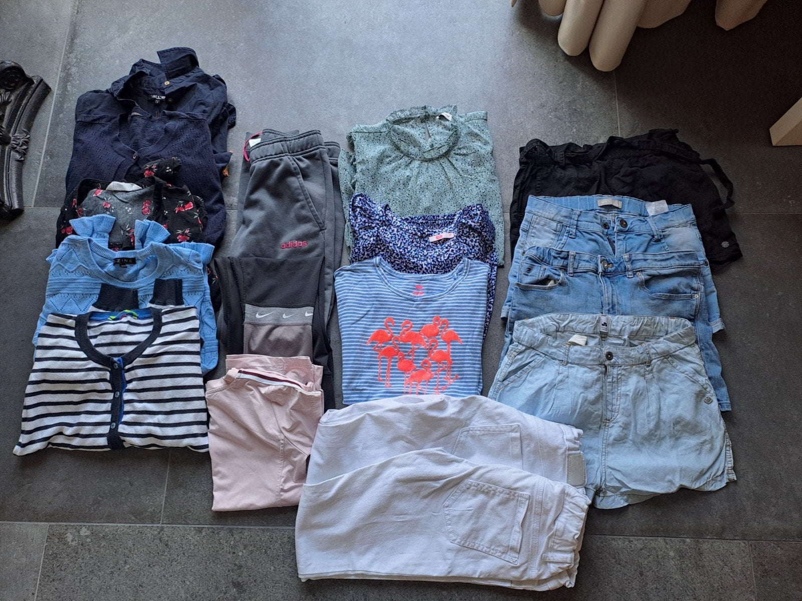 Meisjeskleding 152, Kinderen en Baby's, Kinderkleding | Kinder-kledingpakketten, Gebruikt, Maat 152, Ophalen of Verzenden