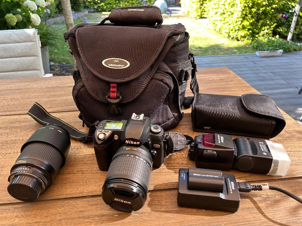 Nikon D70 complete set: 2 lenzen, SB-800 flitser, tas, Audio, Tv en Foto, Fotocamera's Digitaal, Ophalen, Ingebouwde flitser, Gebruikt