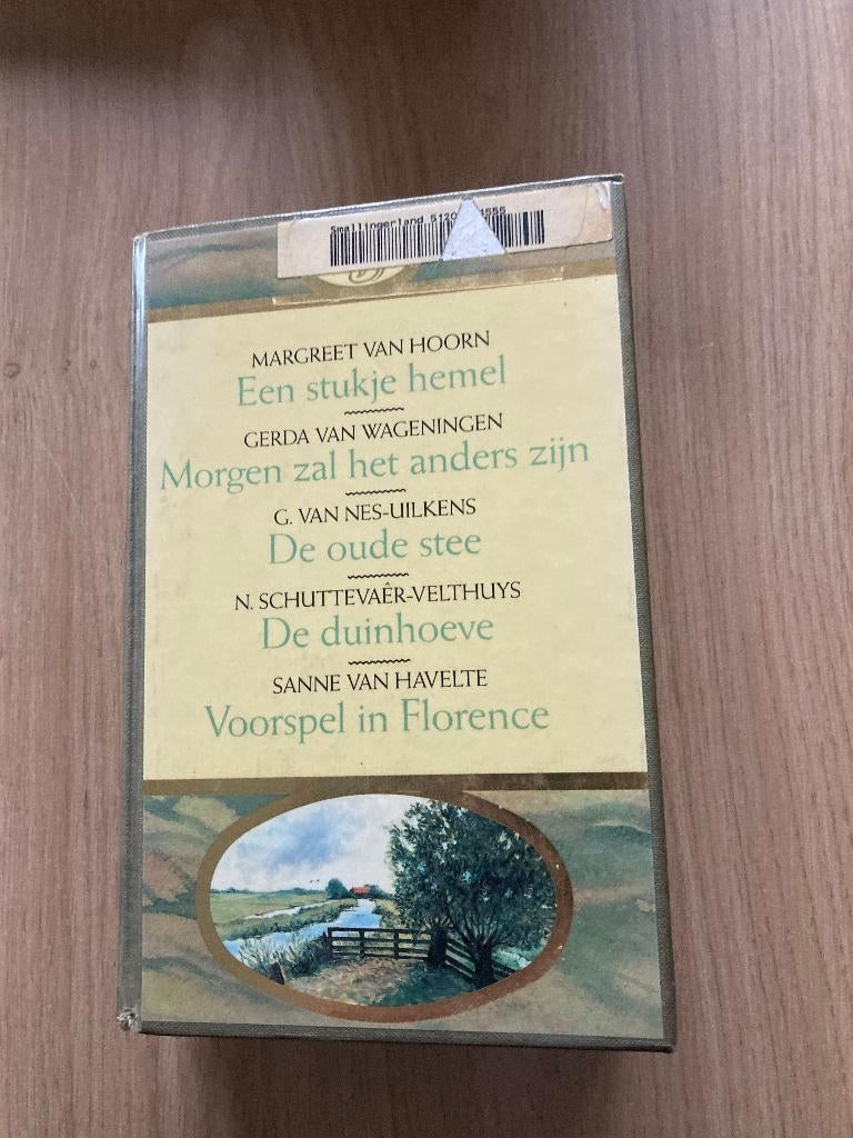 Boek omnibus de Gouden vijf, Ophalen of Verzenden, Gelezen, Noord-Brabant