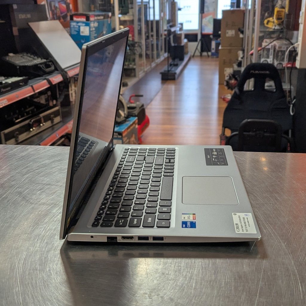 Acer Aspire 3 A315-58-55V2 15.6" i5 11th 8GB 512GB, Computers en Software, Acer, Zo goed als nieuw, Support@acer.com, 8F, No. 88, Sec. 1, Xintai 5th Rd.
Xizhi District, New Taipei City 221
Taiwan